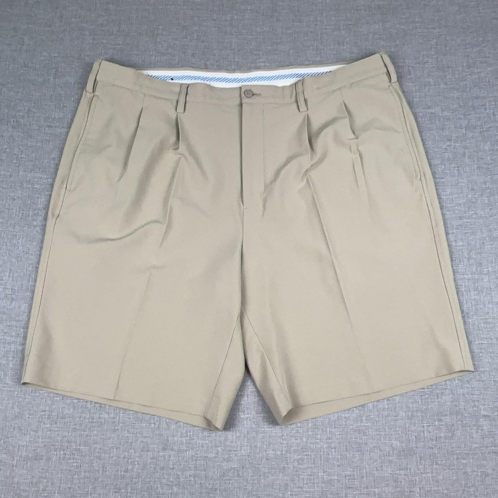 FootJoy Shorts Mens 42‎ Beige Golf Performance Stretch 10 Inseam Pleated Front